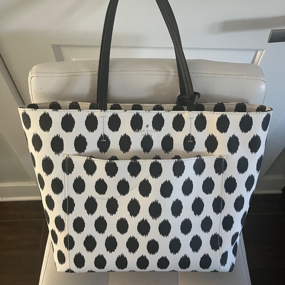 Kate Spade Black and White Ikat Riley Tote - Picture 13 of 14